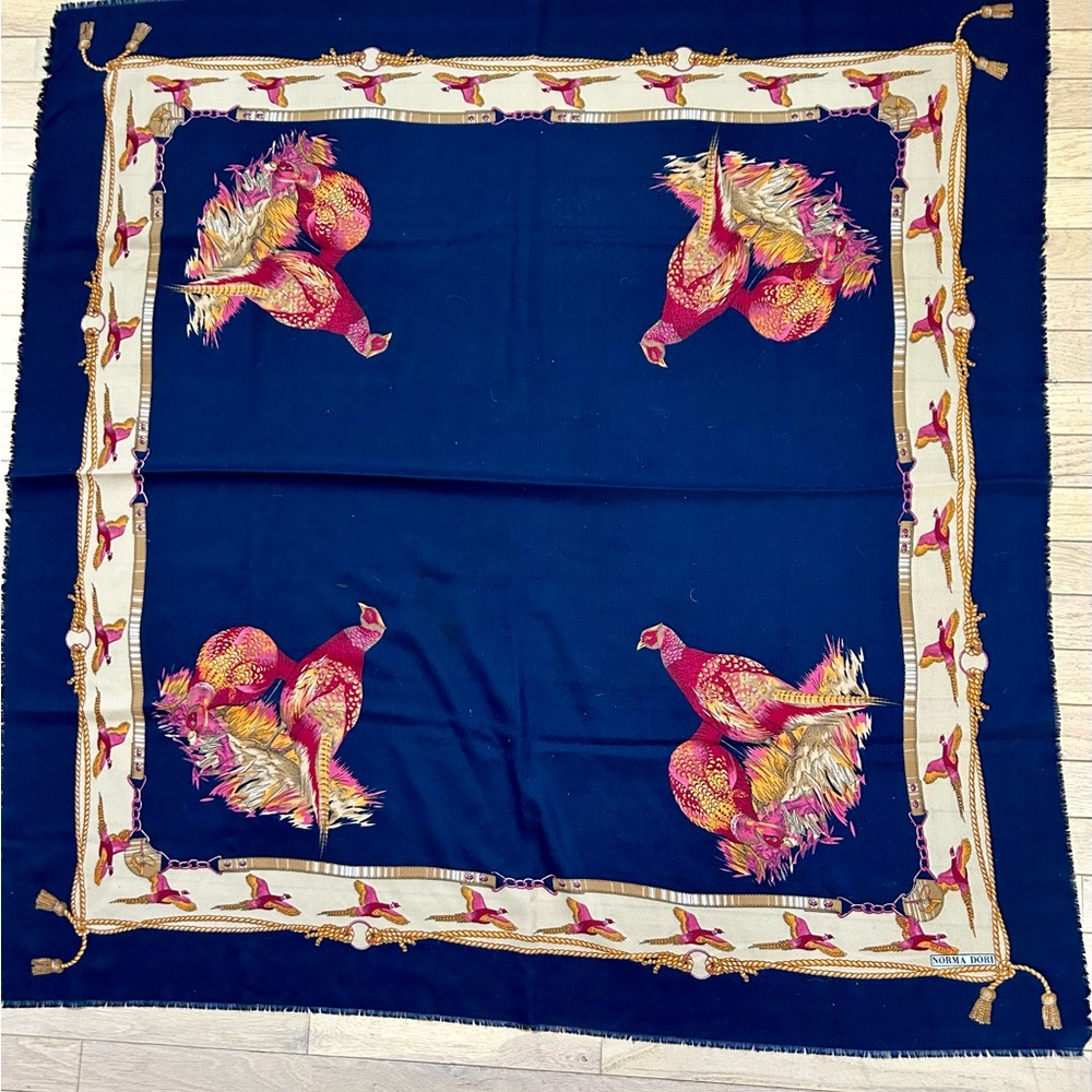 Norma Dori wrap/scarf. Pheasant art. Extra large 45x45”. Vintage, made in Italy